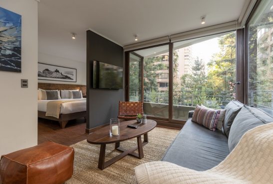 Suite 10_MG_6075 Suite 10_MG_6075